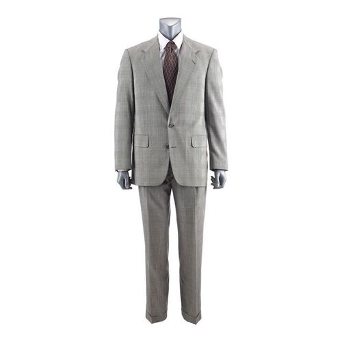 117. The Narrator's (Edward Norton) Plaid Suit Costume ### FIGHT CLUB (1999)