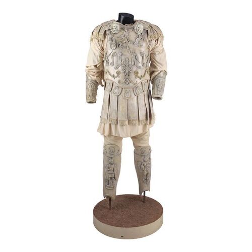 142. Commodus' (Joaquin Phoenix) Final Battle Costume ### GLADIATOR (2000)