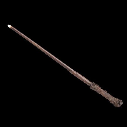 155. Harry Potter's (Daniel Radcliffe) Light-Up Wand ### HARRY POTTER AND THE PRISONER OF AZKABAN (2004)