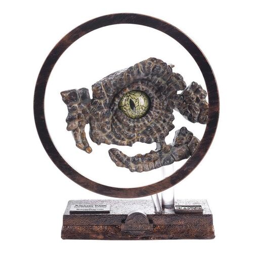 190. Velociraptor Eye Display ### JURASSIC PARK (1993)