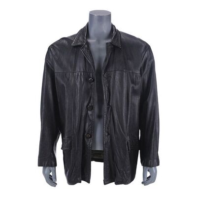283. David Mills' (Brad Pitt) Leather Jacket ### SE7EN (1995)