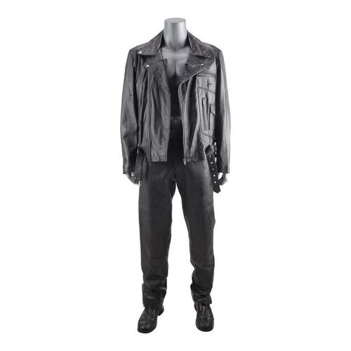 444. The Terminator's Costume ### T2 TERMINATOR 2-3D: BATTLE ACROSS TIME (1996)
