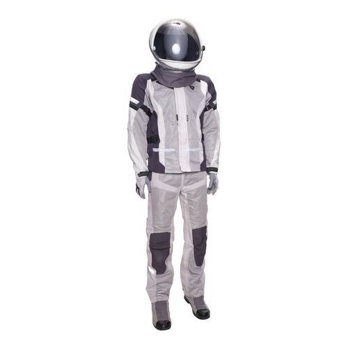 486. Cole Dvorak's (Dane Cook) Spacesuit ### 400 DAYS (2015)