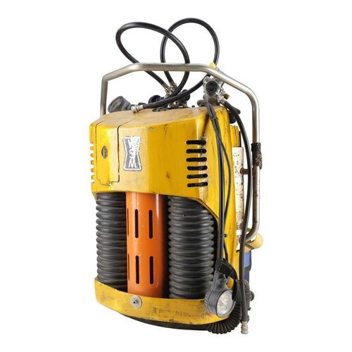492. Diving Backpack ### THE ABYSS (1989)