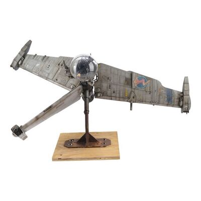 551. Spaceship Model Miniature ### BACKSTREET BOYS: LARGER THAN LIFE (VIDEO, 1999)