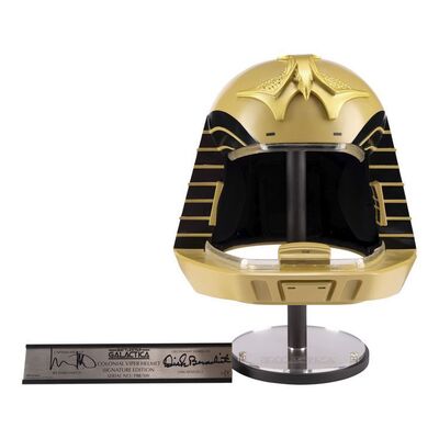 598. eFX Collectibles Light-Up Colonial Viper Pilot Helmet Replica ### BATTLESTAR GALACTICA (1978)