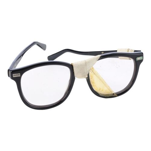 689. Arnie's (Keith Gordon) Glasses ### CHRISTINE (1983)