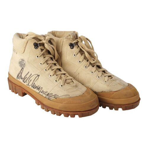708. Pair of Arnold Schwarzenegger-Autographed Lt. Col. John Matrix HI-TEC "Sierra Sneakers" Biker Scout Base Boots ### COMMANDO (1985)