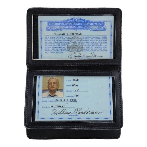 805. Lt. William F. Kinderman's (George C. Scott) Metropolitan Police Badge and ID ### THE EXORCIST III (1990)