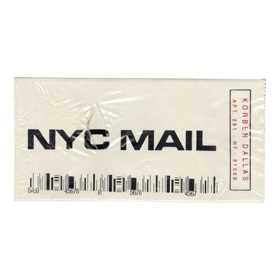 815. Korben Dallas' (Bruce Willis) NYC Mail Envelope ### THE FIFTH ELEMENT (1997)