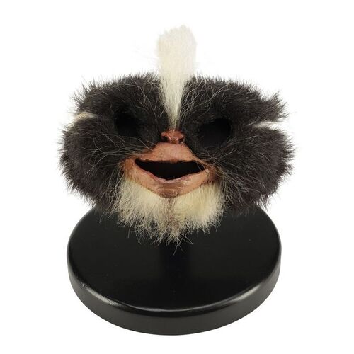 927. Mohawk Mogwai Puppet's Replacement Face ### GREMLINS 2: THE NEW BATCH (1990)