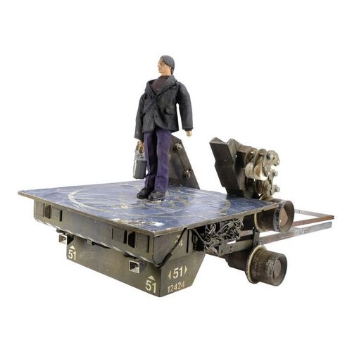 950. B.P.R.D. Elevator Model Miniature ### HELLBOY (2004)