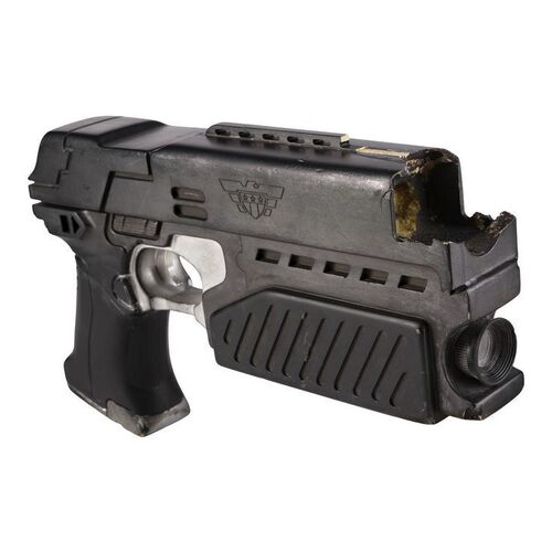1037. Lawgiver Mark II Pistol ### JUDGE DREDD (1995)