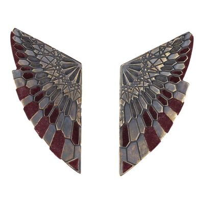 1131. Pair of Cloak of Levitation Lapel Brooches ### DOCTOR STRANGE (2016)