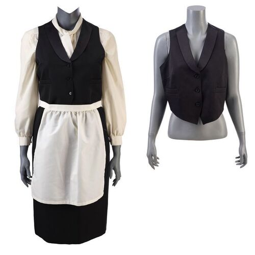 1177. Annie Wilkes' (Kathy Bates) Waitress Costume with Additional Vest ### MISERY (1990)