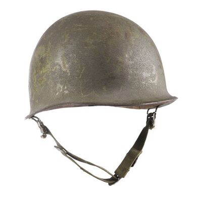 1323. 2nd Ranger Battalion M1 Helmet ### SAVING PRIVATE RYAN (1998)