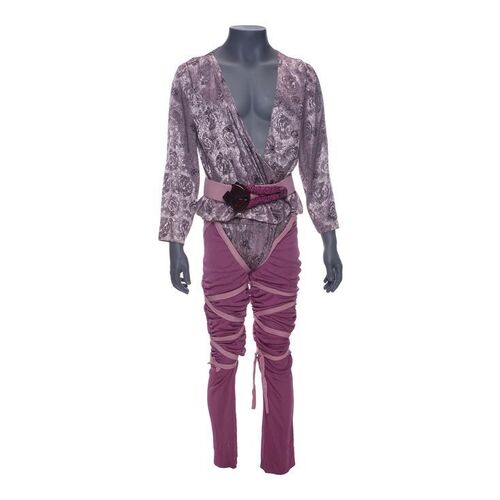 1578. TNG "Angel One" Male Civilian Costume ### STAR TREK: THE NEXT GENERATION (1987-1994)