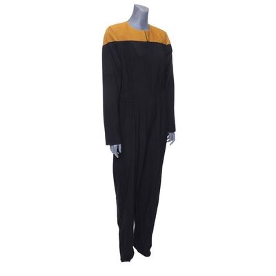 1605. B'Elanna Torres' (Roxann Dawson) Starfleet Operations Costume ### STAR TREK: VOYAGER (T.V. SERIES, 1995 - 2001)