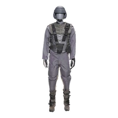 1761. Mobile Infantry Uniform Costume Components ### STARSHIP TROOPERS (1997)