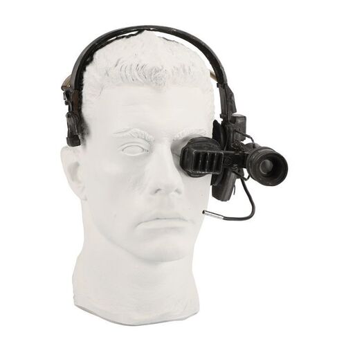 1870. Luc Deveraux's (Jean-Claude Van Damme) UniSol Headset and Face Cast ### UNIVERSAL SOLDIER (1992)