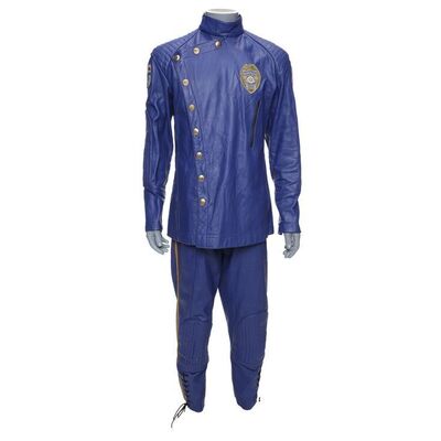 1881. Lieutenant Parker Barnes' (Denzel Washington) Police Uniform ### VIRTUOSITY (1995)