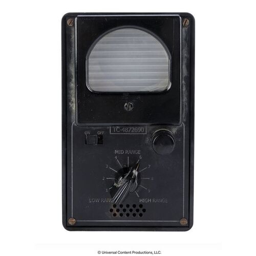 Lot #15: Commission Assassins' Light-up Tracking Device ### UMBRELLA ACADEMY, THE (2019 - 2024)
