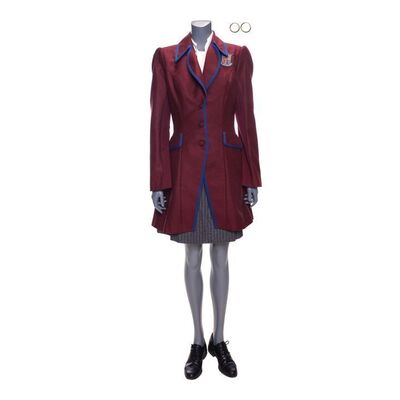 Lot #84: Sloane's (Genesis Rodriguez) Fight at the Mansion Costume ### UMBRELLA ACADEMY, THE (2019 - 2024)