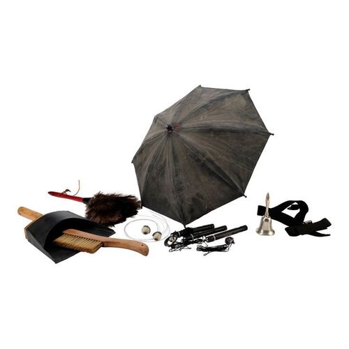 Lot #118: Grace Hargreeves's (Jordan Claire Robbins) Season 3 House Accessories ### UMBRELLA ACADEMY, THE (2019 - 2024)