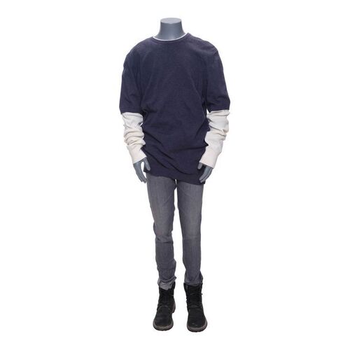 Lot #153: Viktor Hargreeves's (Elliot Page) Marriage Announcement Costume ### UMBRELLA ACADEMY, THE (2019 - 2024)