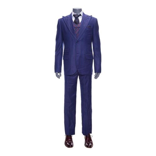 Lot #175: Sir Reginald Hargreeves's (Colm Feore) Season 3 Finale Costume ### UMBRELLA ACADEMY, THE (2019 - 2024)