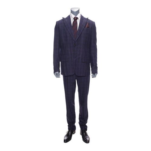 Lot #246: Sir Reginald Hargreeves's (Colm Feore) Flashback Mission Prep Costume ### UMBRELLA ACADEMY, THE (2019 - 2024)