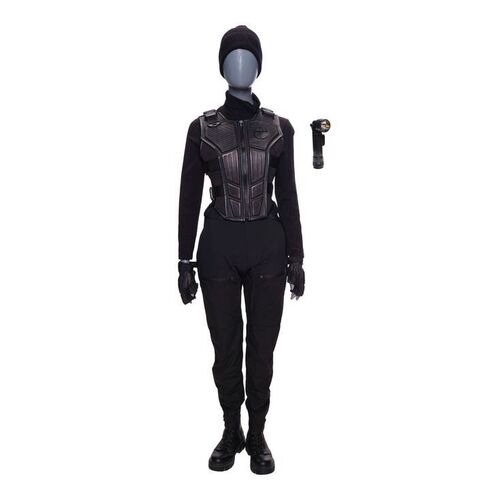 Lot #252: Teen Allison Hargreeves's (Eden Cupid) Infiltration Costume ### UMBRELLA ACADEMY, THE (2019 - 2024)