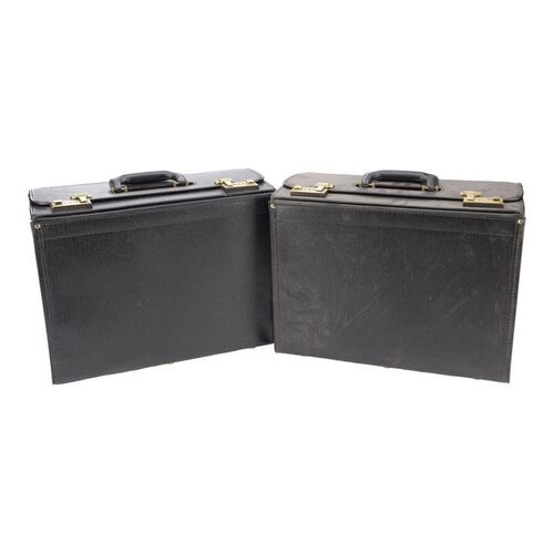 Lot #253: A Pair of Time Traveling Briefcases ### UMBRELLA ACADEMY, THE (2019 - 2024)