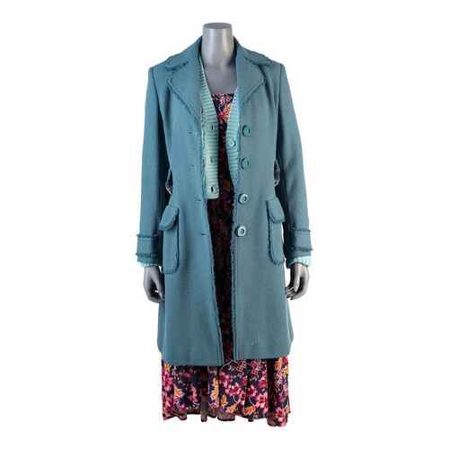 Lot #267: Lila Pitts' (Ritu Arya) Gift from Number Five Costume ### UMBRELLA ACADEMY, THE (2019 - 2024)