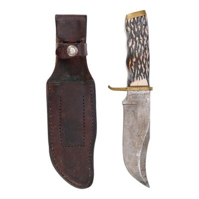 Lot #42: Glenn Rhee's (Steven Yeun) Real Knife with Leather Holster ### WALKING DEAD, THE (2010-2022)
