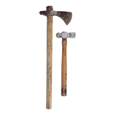 Lot #115: Madison Clark's (Kim Dickens) Hatchet and Hammer Weapons ### FEAR THE WALKING DEAD (2015-2023)