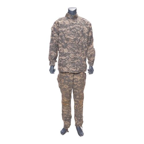 Lot #119: Nick Clark's (Frank Dillane) Military Costume ### FEAR THE WALKING DEAD (2015-2023)