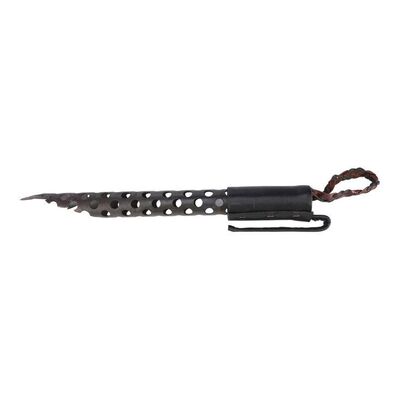Lot #146: Alicia Clark's (Alycia Debnam-Carey) Sharpened Barrel Shroud ### FEAR THE WALKING DEAD (2015-2023)