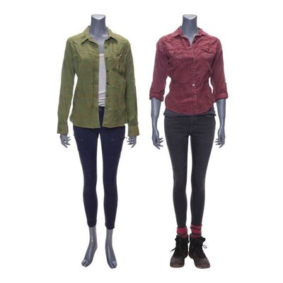 Lot #148: Luciana's (Danay Garcia) "Buried" Episode Costumes ### FEAR THE WALKING DEAD (2015-2023)