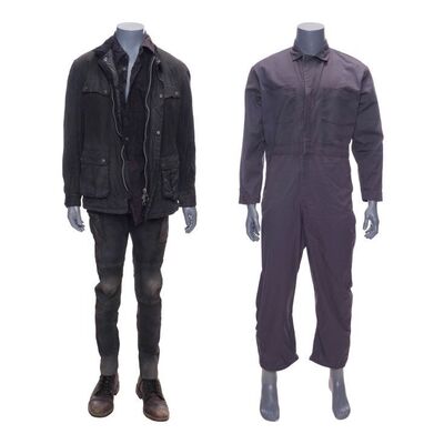 Lot #167: Victor Strand's (Colman Domingo) Seasons 4 and 6 Costumes ### FEAR THE WALKING DEAD (2015-2023)