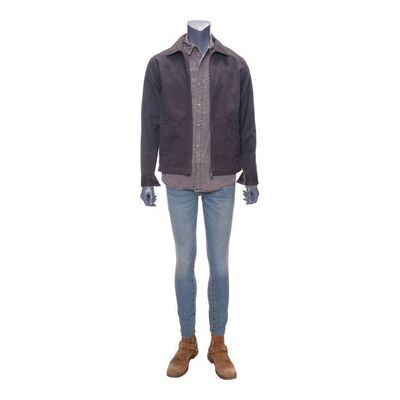 Lot #169: Jim Brauer's (Aaron Stanford) First Appearance Costume ### FEAR THE WALKING DEAD (2015-2023)