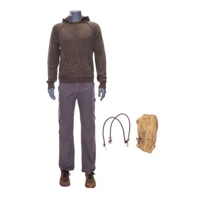 Lot #175: Morgan Jones' (Lennie James) Olive Green Sweater Costume ### FEAR THE WALKING DEAD (2015-2023)