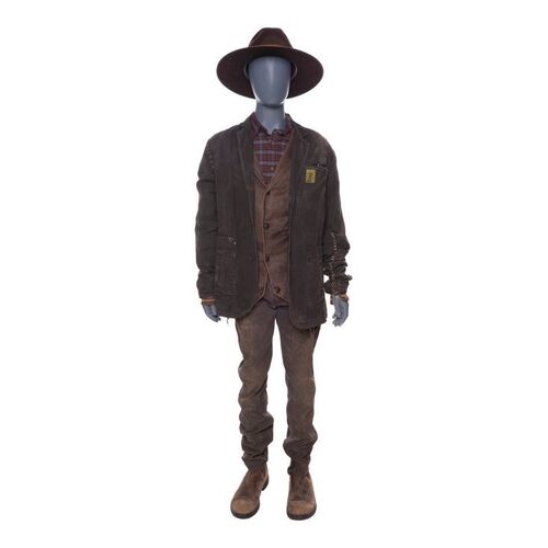 Lot #186: John Dorie's (Garret Dillahunt) "The Key" Episode Costume with Hat ### FEAR THE WALKING DEAD (2015-2023)