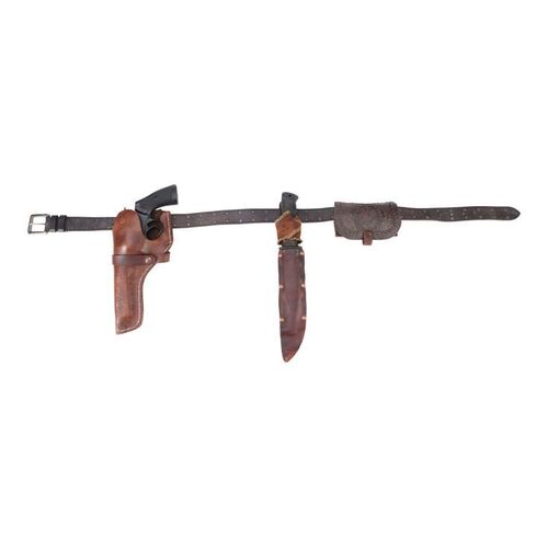 Lot #205: Virginia's (Colby Minifie) Revolver, Knife, and Leather Belt with Accessories ### FEAR THE WALKING DEAD (2015-2023)