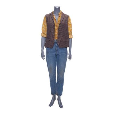 Lot #237: June Dorie's (Jenna Elfman) Burial for John Dorie Costume ### FEAR THE WALKING DEAD (2015-2023)