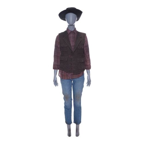 Lot #247: June Dorie's (Jenna Elfman) "In Dreams" Episode Costume with Hat ### FEAR THE WALKING DEAD (2015-2023)