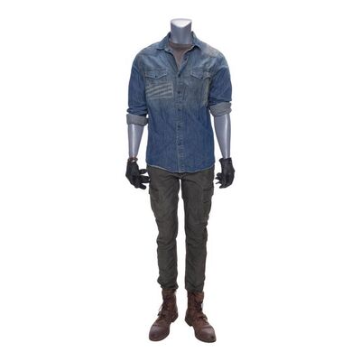 Lot #291: Wes' (Colby Hollman) "Divine Providence" Episode Costume ### FEAR THE WALKING DEAD (2015-2023)