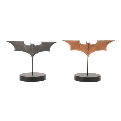 45. Stunt Batarang and Batcave Worktable Batarang ### BATMAN BEGINS (2005)