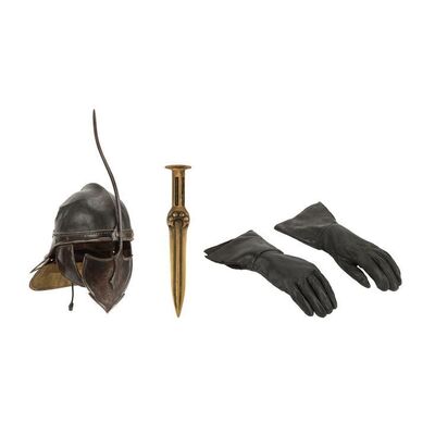 99. Hero Unsullied Helmet and Dagger with Gloves ### GAME OF THRONES (T.V. SERIES, 2011-2019)