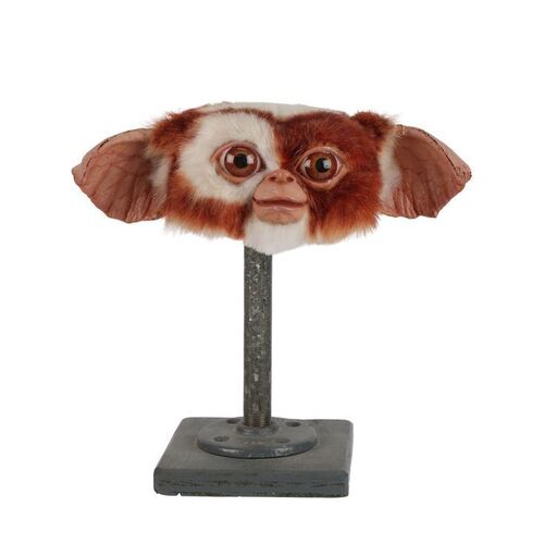126. Gizmo Prototype Head ### GREMLINS 2: THE NEW BATCH (1990)